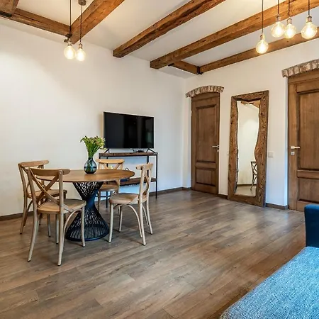 Old Town 公寓 克莱佩达